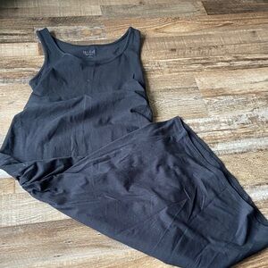 Isabel maternity black sleeveless maternity dress size maternity medium